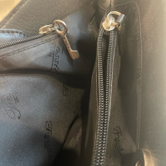 Fossil Leather Shoulder Black Bag - Picture 4 of 11